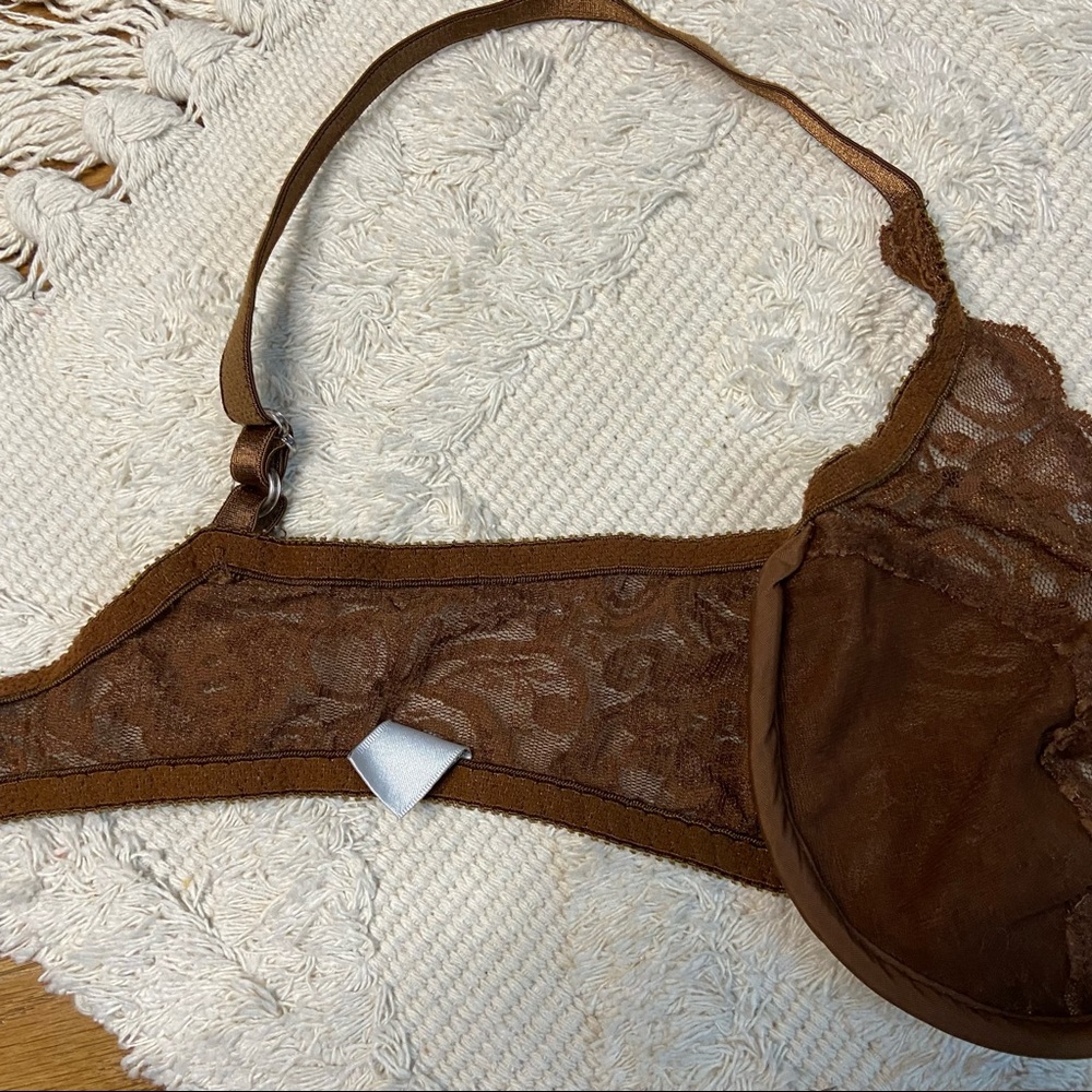 Christian Dior vintage lace bra 32 B - Picture 9 of 14